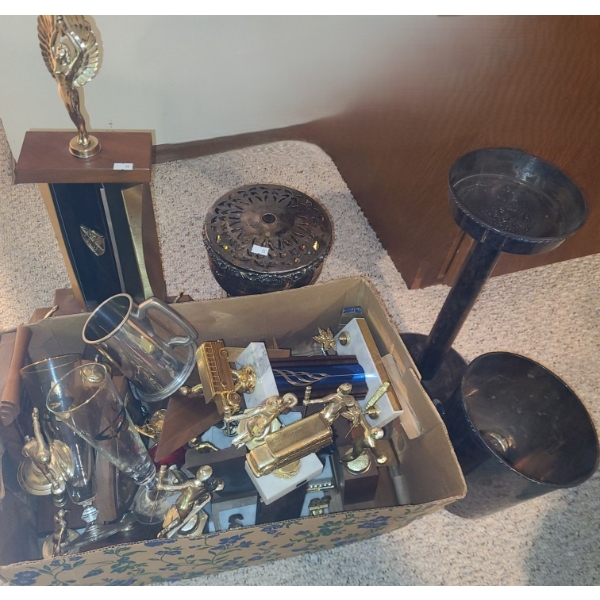 Collection of Trophies- Tallest:12 W, 6 D, 23 T, Metalware- Pillar Stand 16 T 