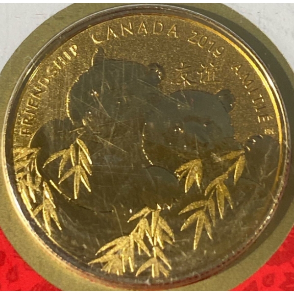 2019 Canadian $8 Pandas A Golden Gift of Friendship Fine Silver Gold Plated Coin