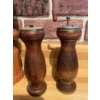 Image 2 : Lot of Mid Century Modern and Vintage Salt and Pepper Shaker/ Grinders