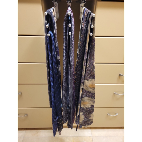 Collection Of Tasteful Neck Ties 