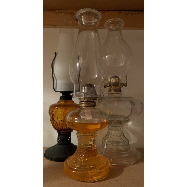 Antique Oil Lamp Collection - 1 Orange 17T