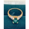 Image 10 : 18K Yellow Gold, 1.33ct Emerald and Diamond Ring 