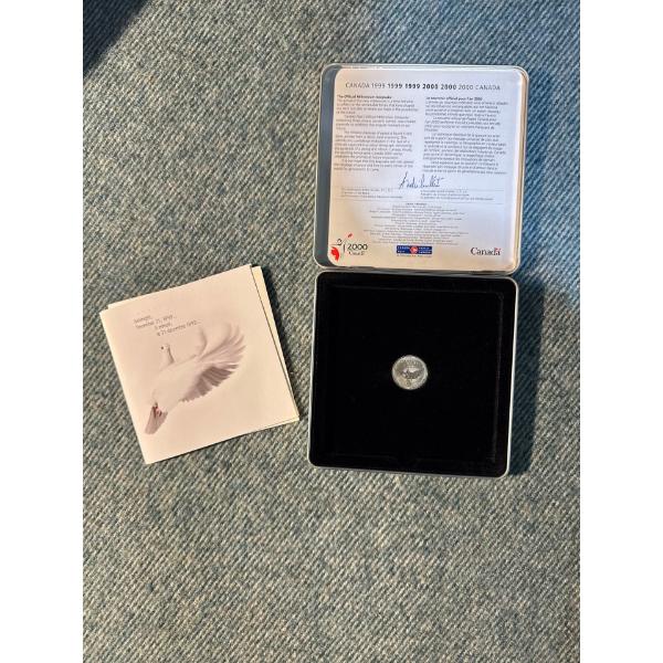 The Official Millennium Keepsake 1999-2000 (3)