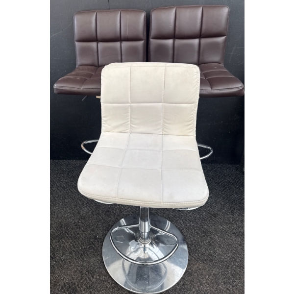 3 Vegan Leather Hydraulic Bar Stools 32'Tall