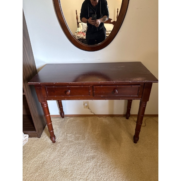 Credenza 39L x 18D x 30T