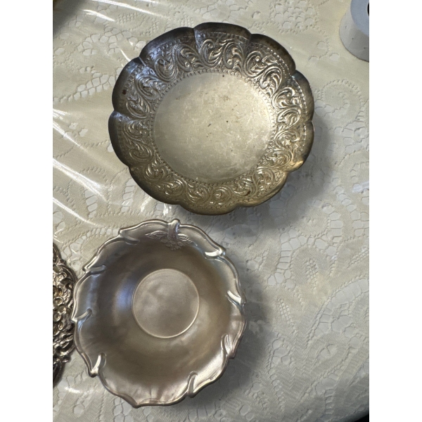 Sterling Silver Legged Bowl 90g Others Marked Silver 133.7g