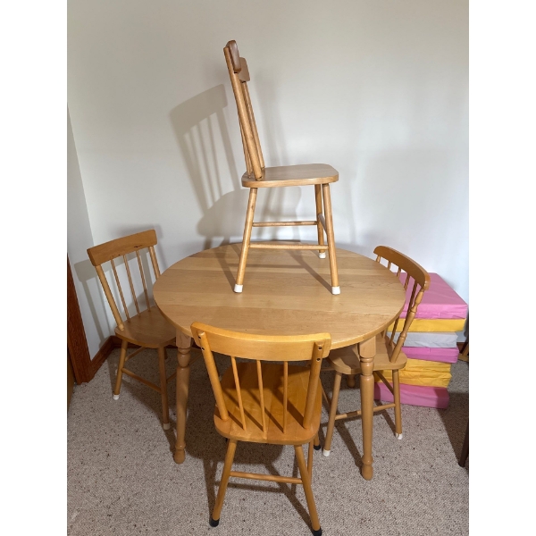 Solid Wooden Folding Table w/ 5 Chairs and Colorful Cushions  - 40W, 30T