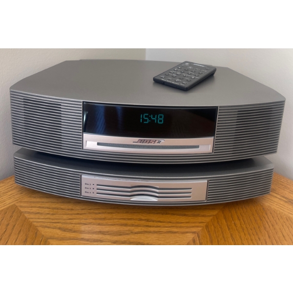 BOSE Wave Music System w/ Multi CD Changing Accessory 