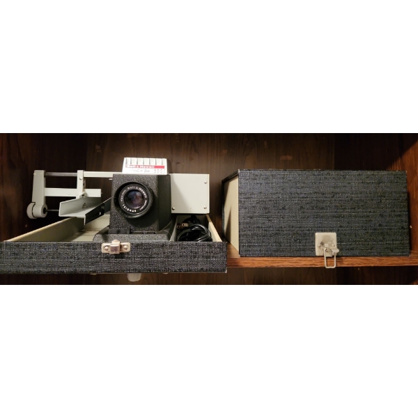 Bell & Howell Project- or- View 500 Projector in Carry Case