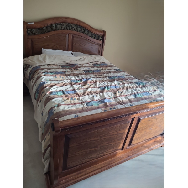 Queen Size Decorative Bed 64 w, 57 h, 91 d, Mattress Included
