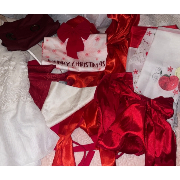 C41 Doilies Table Runners Shams & More Linens