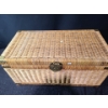 Image 3 : Large Wicker Trunk 32 W, 16 D, 16 T 