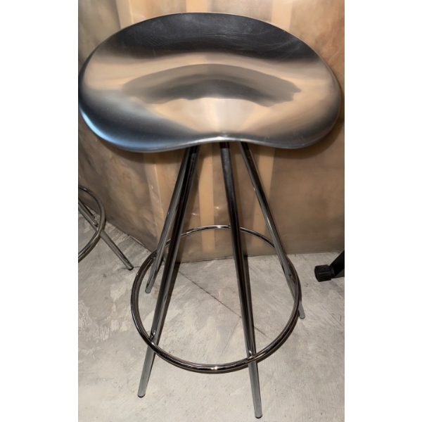 4 Chrome Backless Barstools