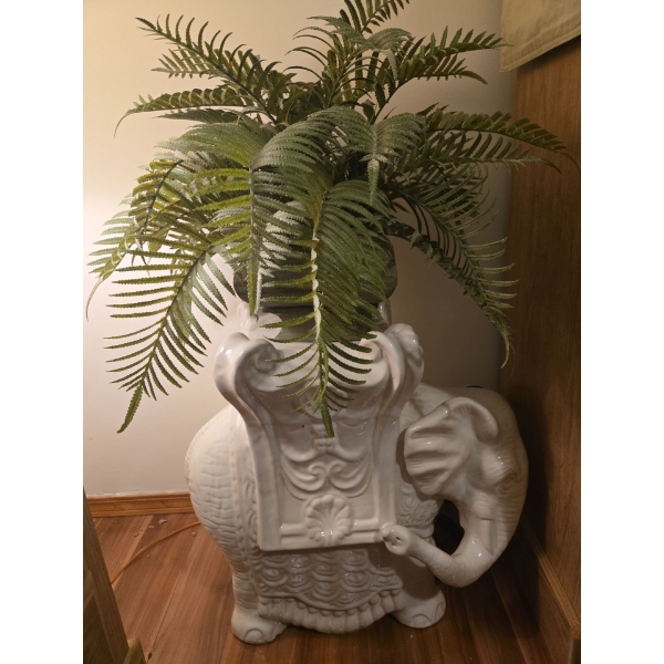 Giant Ceramic Elephant Plant Stand 36T