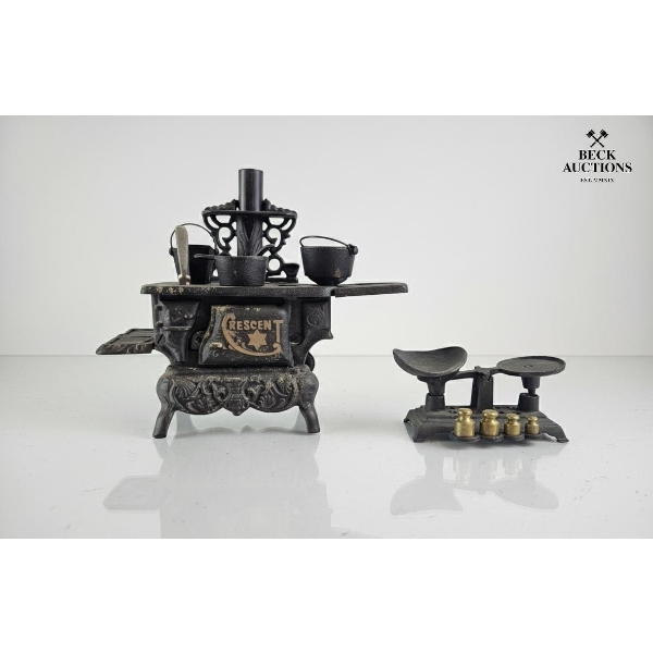 Vintage Cast Iron Miniature Stove With Mini Pots , Cast Iron Miniature Balance.