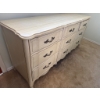 Image 5 : French Provincial Nine-Drawer Dresser in Off-White Finish