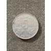 Image 15 : Canadian and American Coins Including 1930 Canadian 5 Cents and 1897 Canadian One Cent