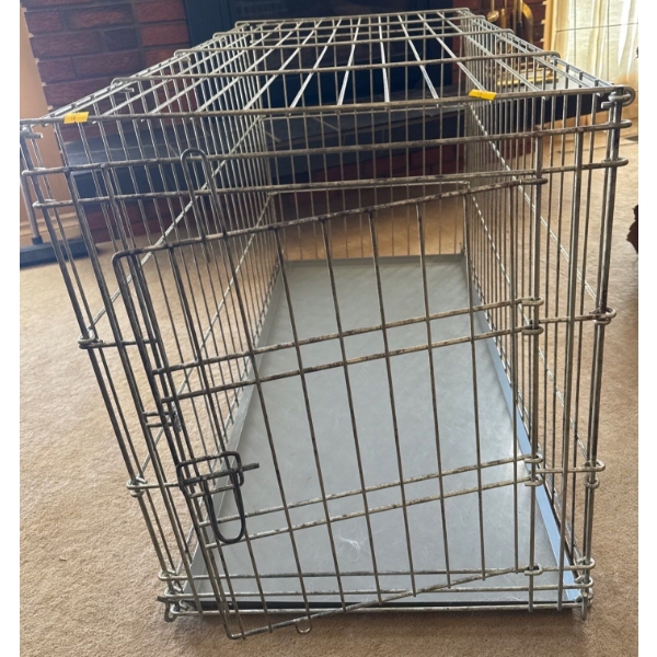 Medium Sized Dog Crate - 42L, 22W, 28T