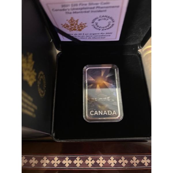2021 $20 Canada's Unexplained Phenomena: The Montreal Incident - Pure Silver Coin with Black Light