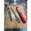 Image 5 : large set of adjustable resets all in like new condition in padded wooden box