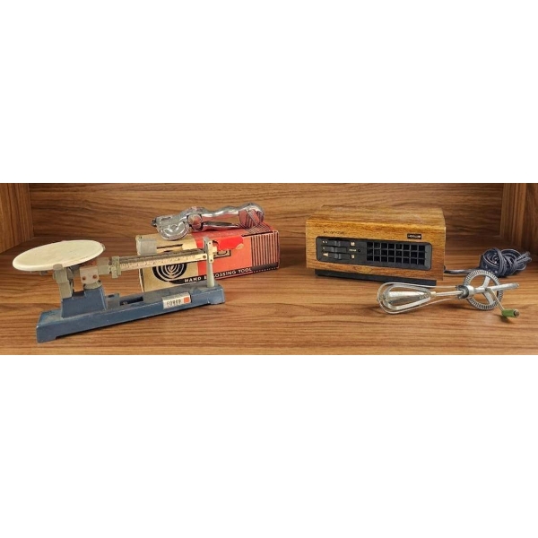 Group Lot: Vintage Kitchen Scale, Hand Beater, Hand Embossing Tool, and Radio