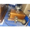 Image 1 : Antique Hand-Crank Magneto Telephone
