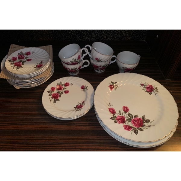 Wood & Sons England Fine Bone China Dish Set 'Rose Royal'