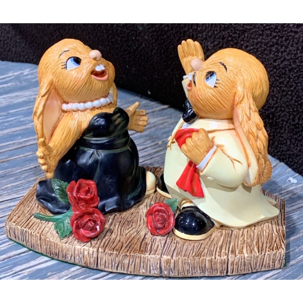 Pen Delfin Dancers Figure Event Piece 2010 -  5W, 4T 