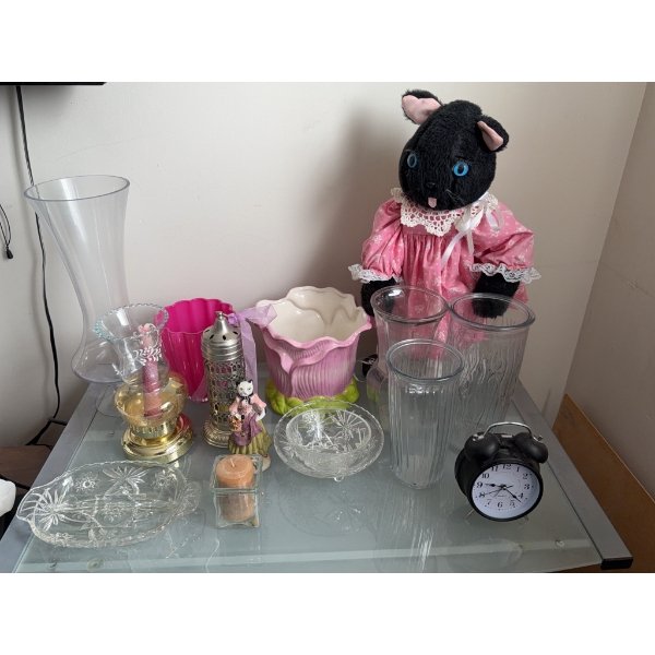 Decorative Tabletop Item Assortment