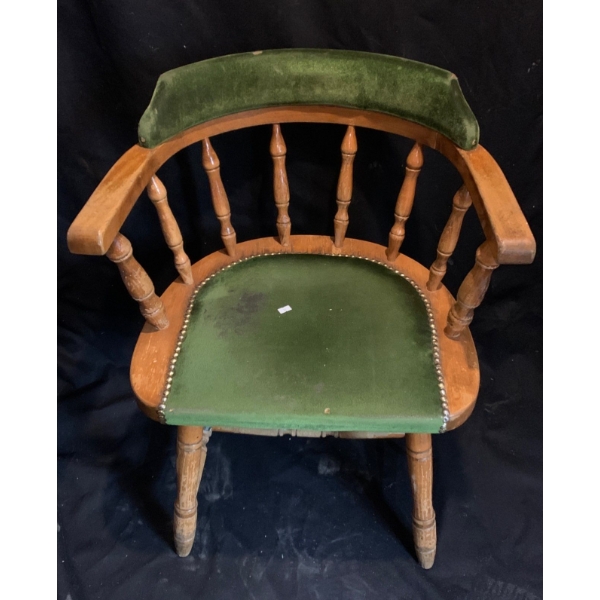 Lovely Vintage Green Velvet Chair - 24W, 18D, 30T 