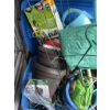 Image 5 : Outdoor Garden Supplies Collection