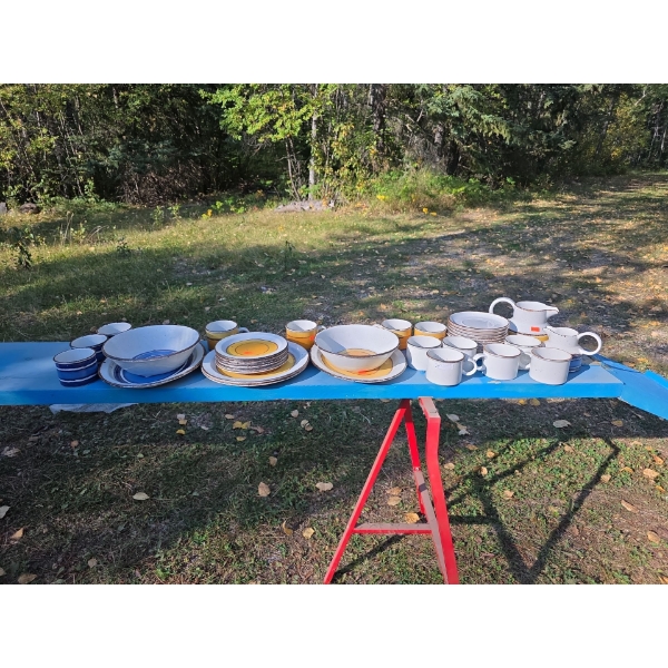 Ceramic Bowls & Plates Set