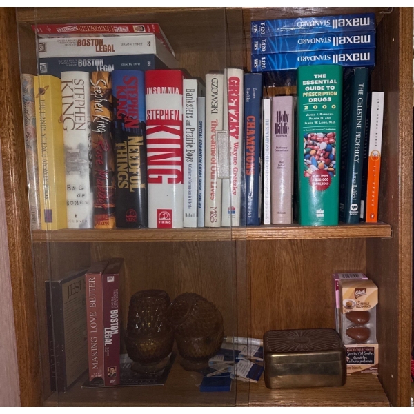 Books & Decor Collection 