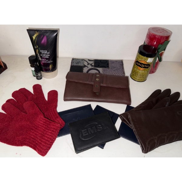 New Kama Sutra Massage Oil Genuine Leather Ladies Gloves Wallet Collection & More