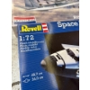 Image 2 : RB-36H Peacemaker 1:72 Sc w/ Space Shuttle Atlantis 1:72 Sc 