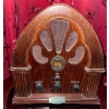 Image 1 : Llyods Collectors Edition Antique Radio Mo. 2300 11T