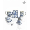 Image 1 : Vintage Delft  Figurines And Decorative Items Features Classic Hand-Painted Blue And White