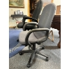 Image 3 : Grey and Black office chairs 