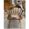Image 4 : Maple Country Dining Table & 4 Chairs 42D