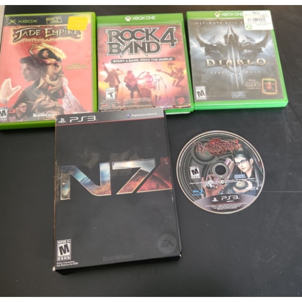 Xbox Jade Empire,Xbox One Rock Band 4 and Diablo Reaper of Souls, PS3 Mass Effect 3 N7 and Bayonetta