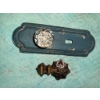Image 2 : Decorative Assortment: Horse Head Hooks, Door Knockers, Vase with Flowers, and Framed Tray