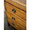 Image 2 : Antique oak dresser with butterfly joints and beautiful decorative knobs in great condition 31 h 29L