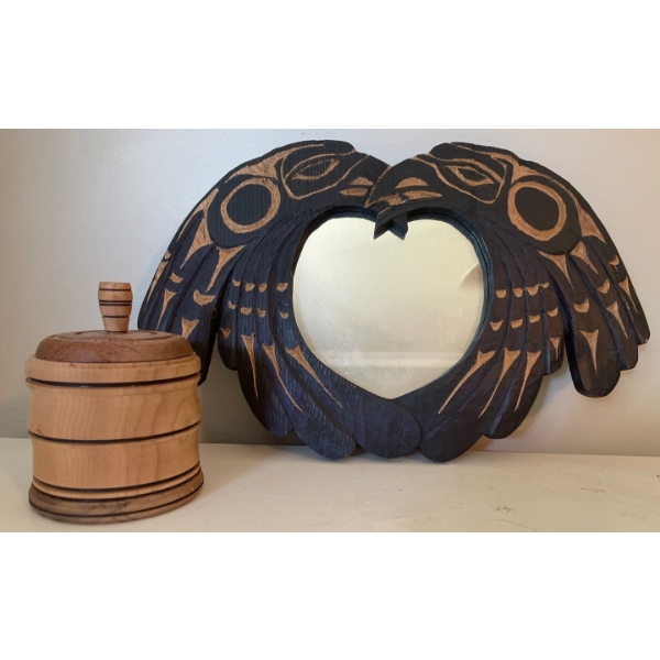 Red Cedar Coastal Salish Indigenous Art Depicting An Eagle In Flight w/ Carved Trinket Box 6T