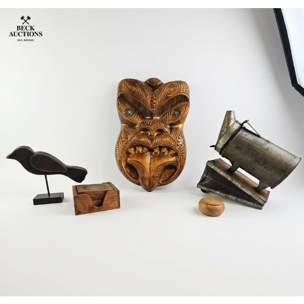  "Wheku" Carved Wood Mask 10''*15''INCHES, Wooden Bird Figurine, Vintage Bee Smoker, Wooden Coaster