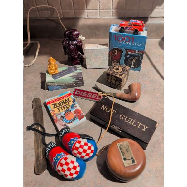 Brass Gavel The Execuetive YOYO Croatia Boxing Gloves Unusual Rubix Cube 1001 Dream Interpretations 