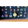 Image 5 : Large Collection of Canadian Pin in Display Case