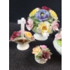 Image 2 : Porcelain Flowers Including: Mini Basket