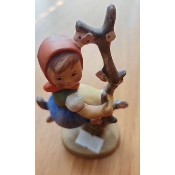 Hummel Germany Figurine: Girl Sitting on Branch 4.5 T