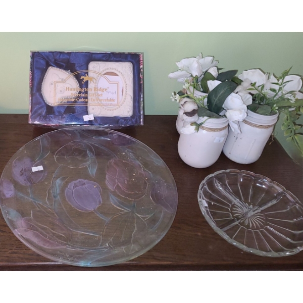 Assorted Home Decor Including: Glass Plate w/ Tulips 13" Diameter, Gift Set w/ 3 X 5 Frame and More!