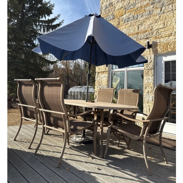 Luxury Heavy Duty Outdoor Oval Six Chaired Patio Set W/ Large Umbrella